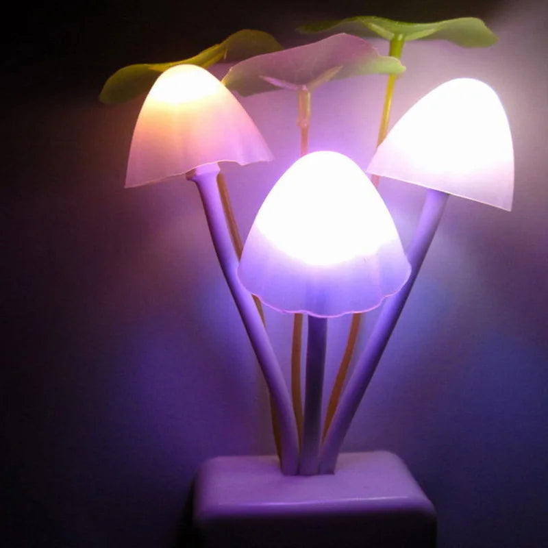 Luminária Noturna LED Cogumelo com Sensor de Luz - MagicShroom Light